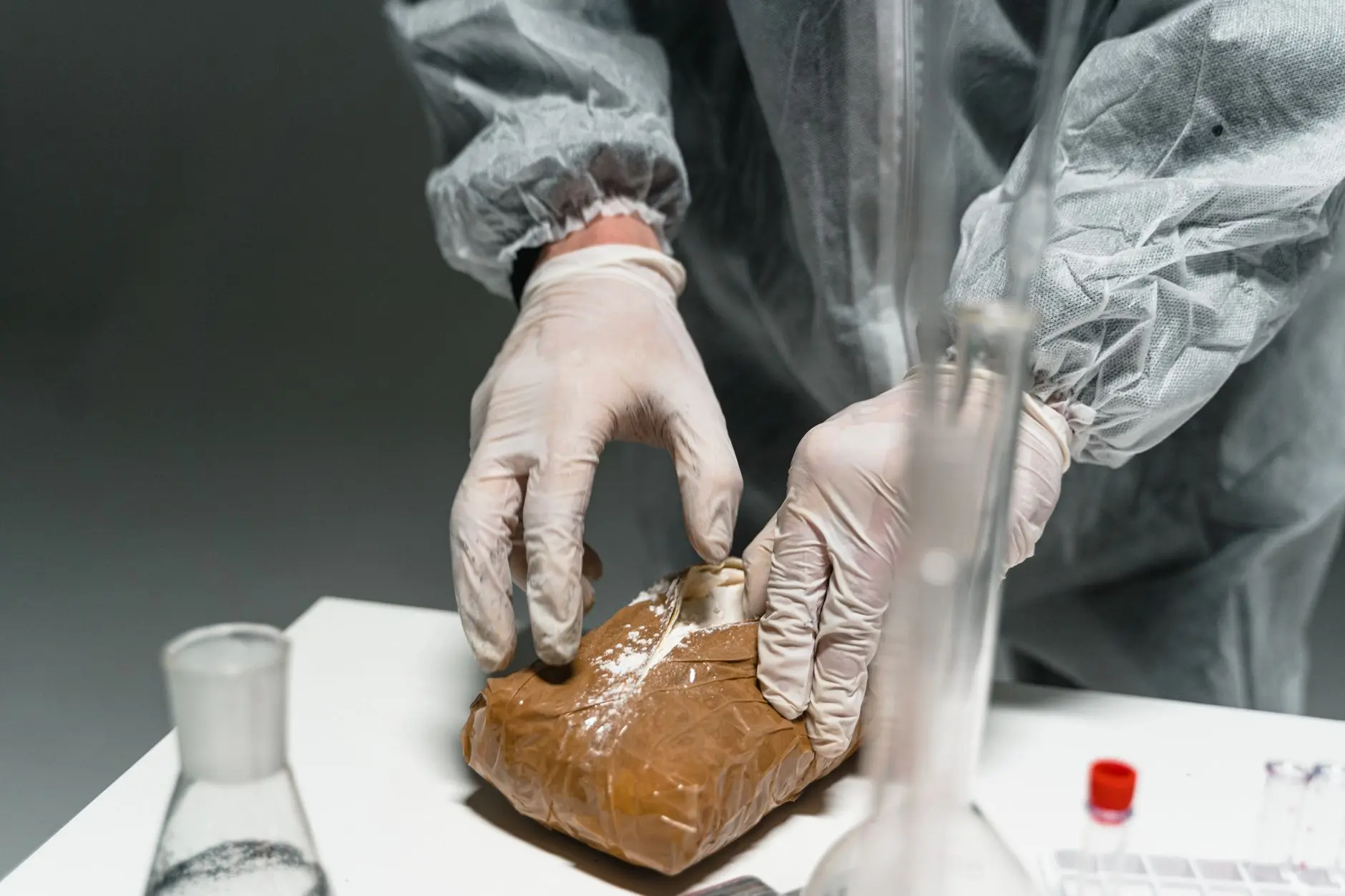 2025年螺蛳粉行业市场规范与食品安全新规要点解析