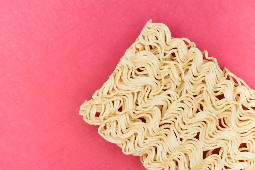自热火锅与麻辣烫供应链解析：长三角便利店速食产品选品趋势分析正文配图 2