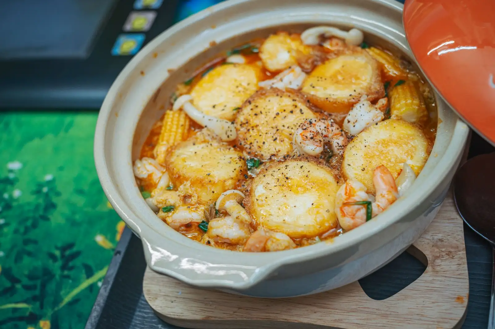 自热火锅与麻辣烫供应链解析：长三角便利店速食选品趋势分析正文配图 1